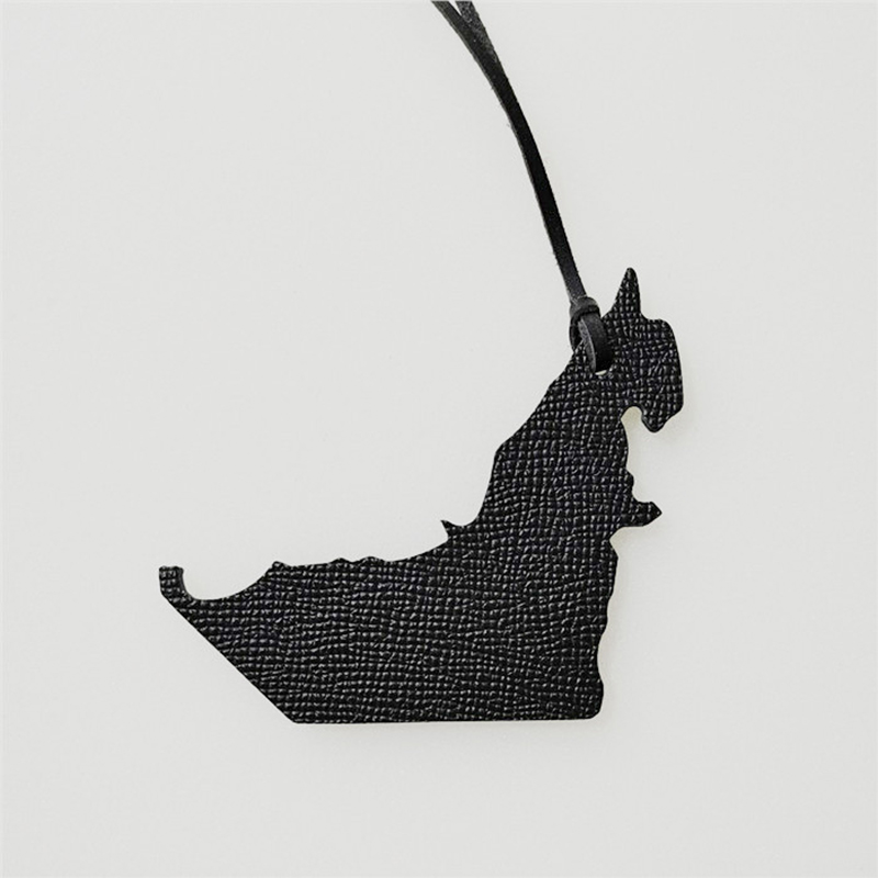 New Famous Brand Charm Backpac - đánh giá và giá Women Fashion Uae