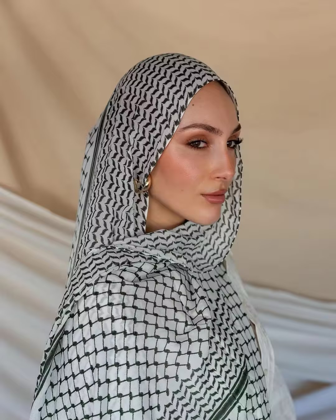 Hot Arab Chiffon Scarf Women M - đánh giá và giá Women Fashion Uae